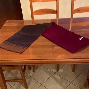 Beautiful Navy Silk and Burgundy Wool for an elegant and warm scarf.